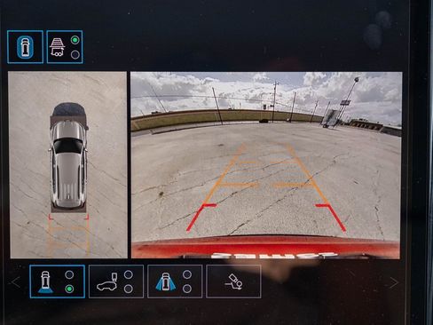 Used 2024 GMC Acadia Denali w/ Super Cruise Package image 23