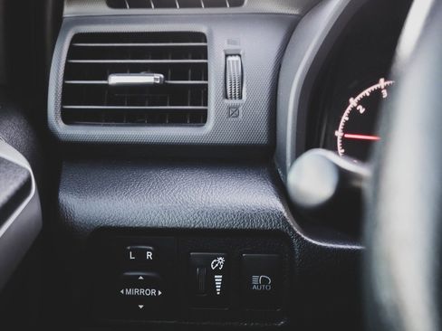 Used 2022 Toyota 4Runner SR5 Premium image 13