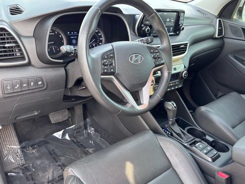 Used 2020 Hyundai Tucson Limited w/ Cargo Package FWD image 17