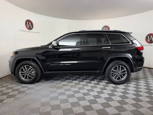 Used 2022 Jeep Grand Cherokee Limited AWD/4WD image 9