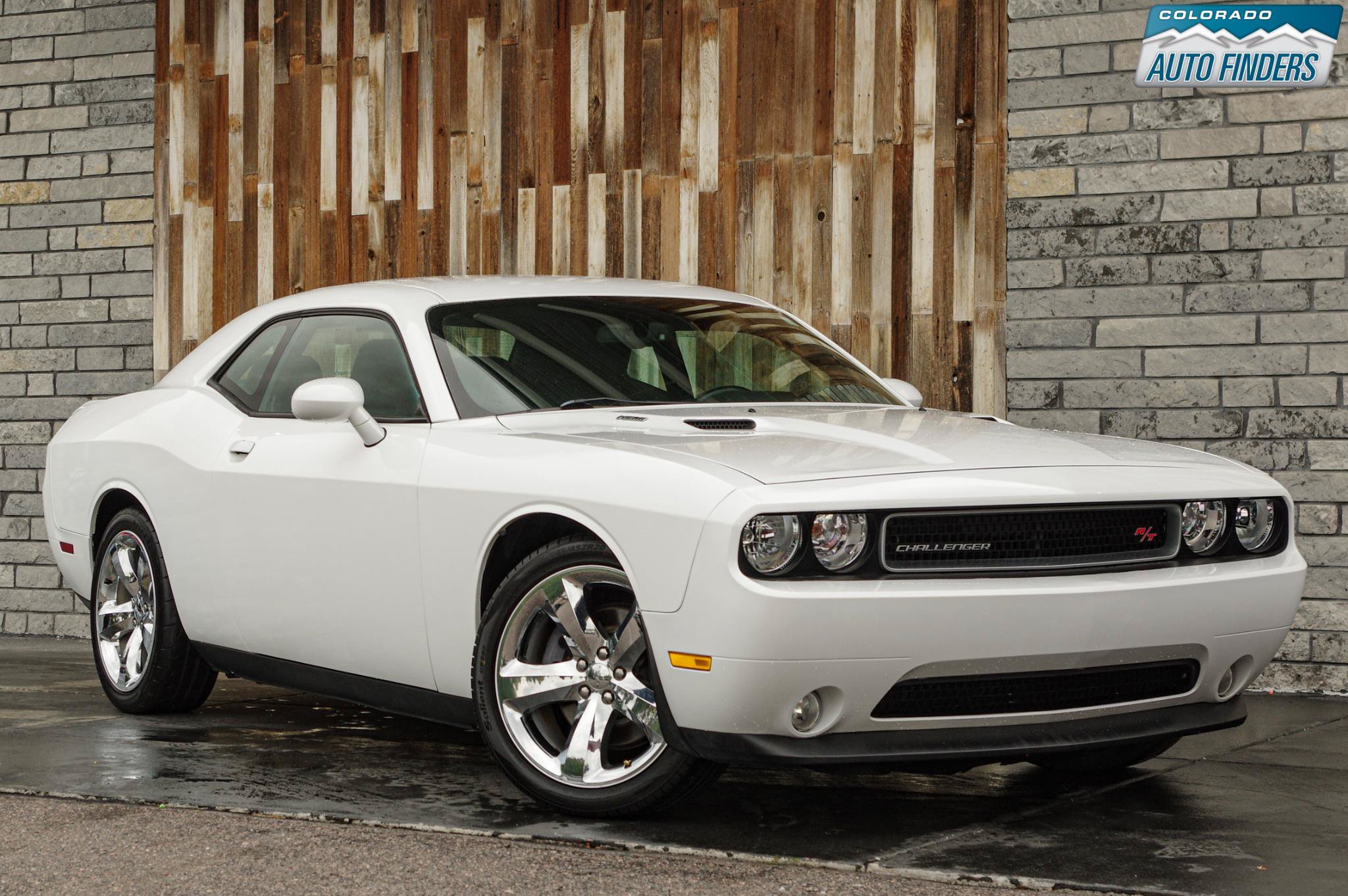 Used 2013 Dodge Challenger R/T w/ Sound Group II RWD image 9