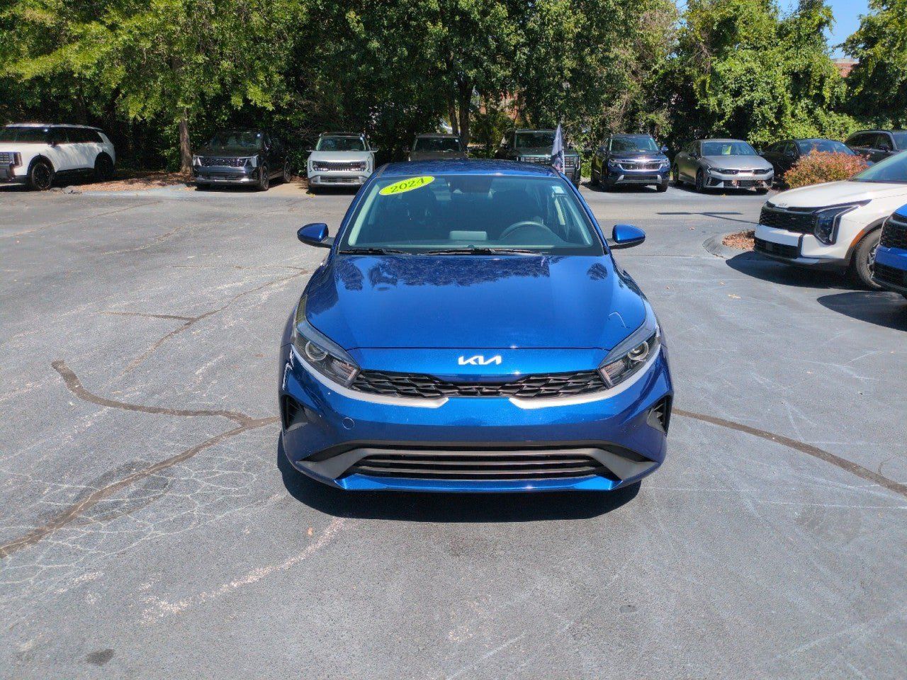 Certified 2024 Kia Forte LXS FWD image 2