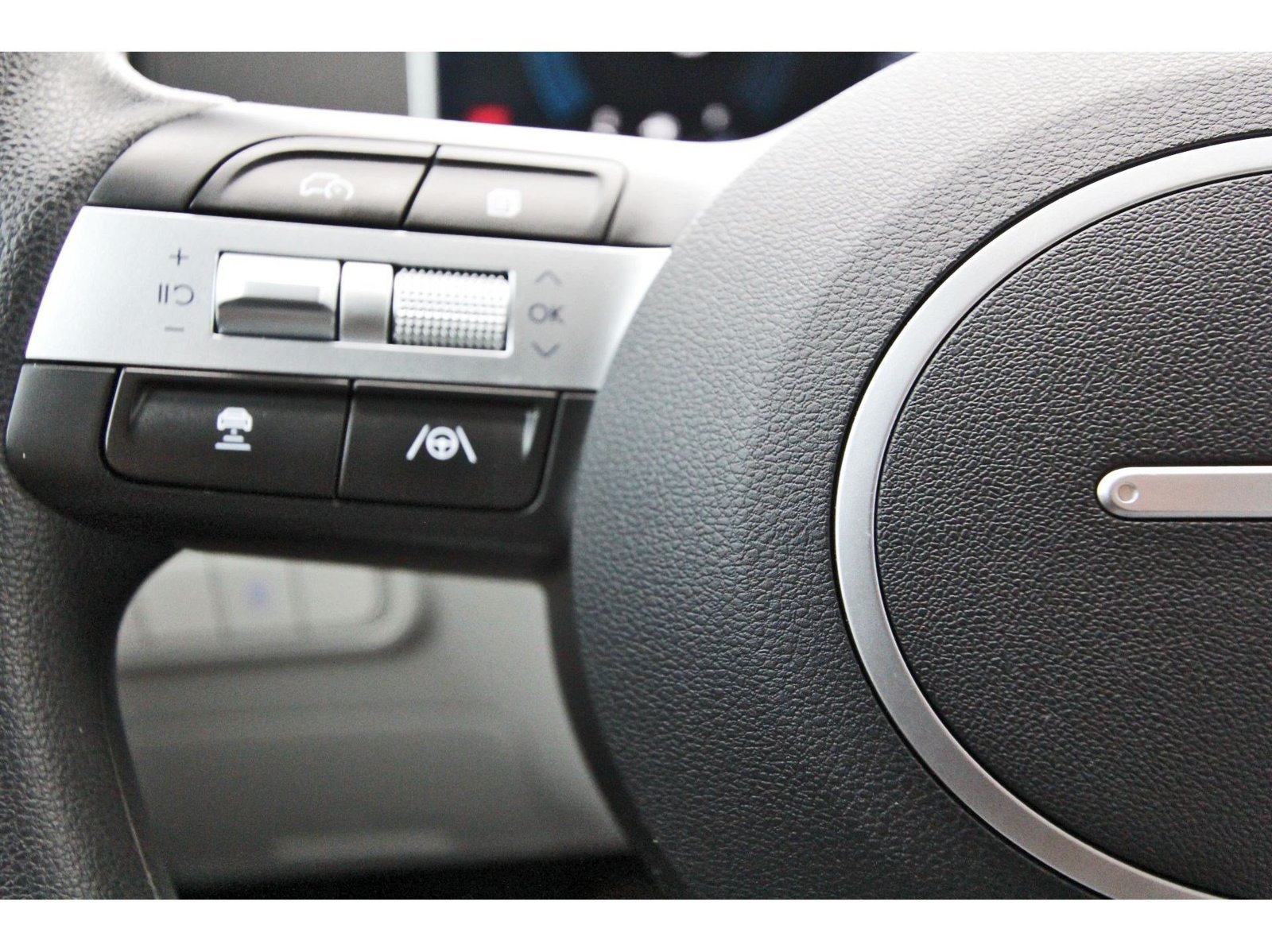 Used 2026 Hyundai Tucson SE FWD image 17
