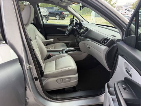 Used 2021 Honda Pilot Special Edition image 12