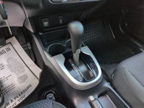 Used 2020 Honda Fit LX image 17