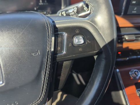 Used 2021 Lincoln Aviator Reserve w/ Equipment Group 201A image 22