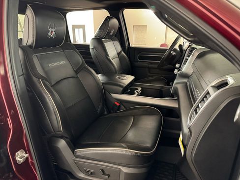 Used 2024 RAM 3500 Laramie w/ Night Edition image 46