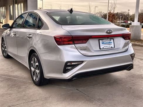 Used 2021 Kia Forte LXS image 5