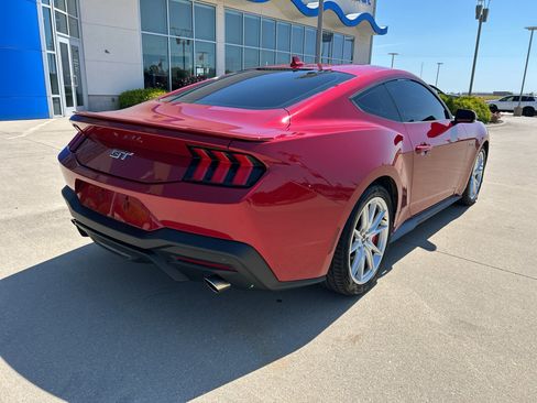 Used 2024 Ford Mustang GT Premium RWD image 5