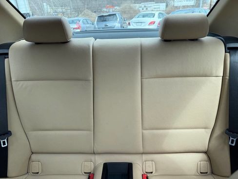 Used 2013 BMW 128i Coupe image 17