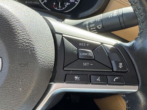 Used 2023 Nissan Sentra SV w/ SV Premium Package image 21