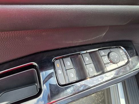 New 2026 Nissan Pathfinder Platinum AWD/4WD image 11