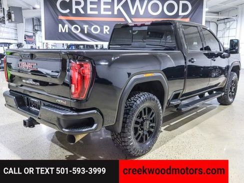 Used 2020 GMC Sierra 2500 AT4 w/ AT4 Premium Package image 4
