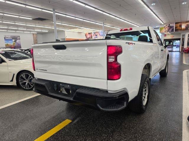 Used 2021 Chevrolet Silverado 1500 W/T AWD/4WD image 5