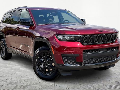 New 2025 Jeep Grand Cherokee L Altitude image 1