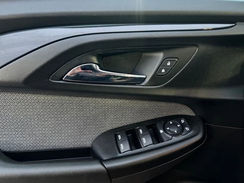 Certified 2021 Chevrolet TrailBlazer LT w/ Convenience Package image 27