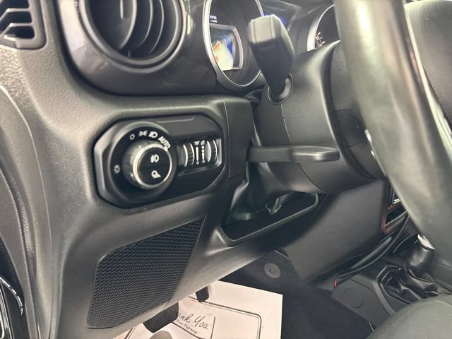 Used 2022 Jeep Gladiator Sport AWD/4WD image 7