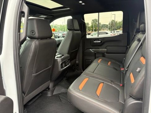 Used 2020 GMC Sierra 1500 AT4 w/ AT4 Premium Package AWD/4WD image 18