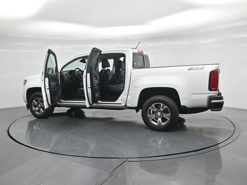 Used 2018 Chevrolet Colorado Z71 RWD image 33