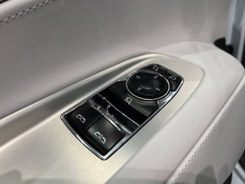 Used 2024 Chevrolet Corvette Stingray Premium Cpe w/ Battery Protection Package image 28