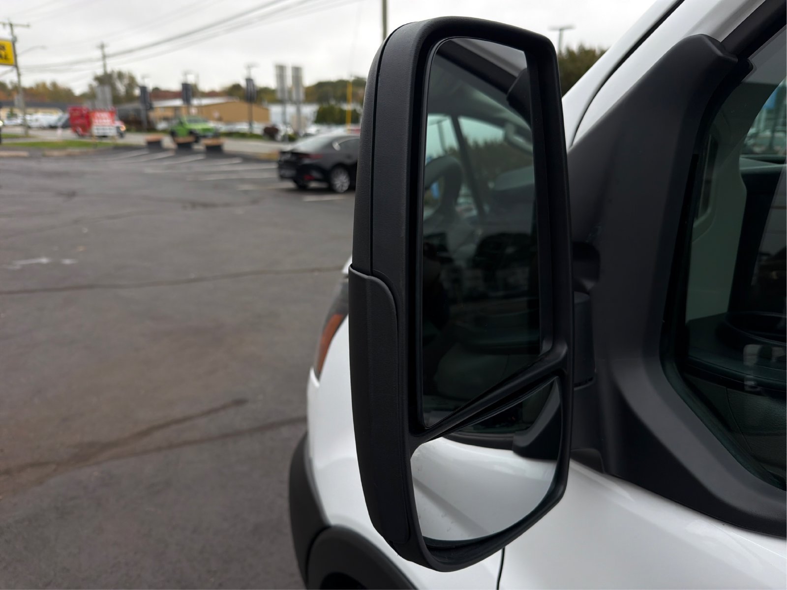 Used 2025 Ford Transit 250 Low Roof w/ Exterior Upgrade Package RWD image 23