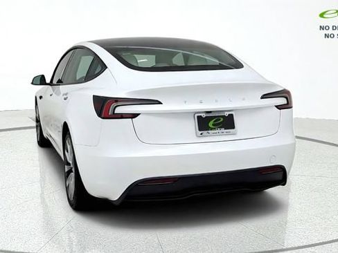 Used 2024 Tesla Model 3 Long Range RWD image 7