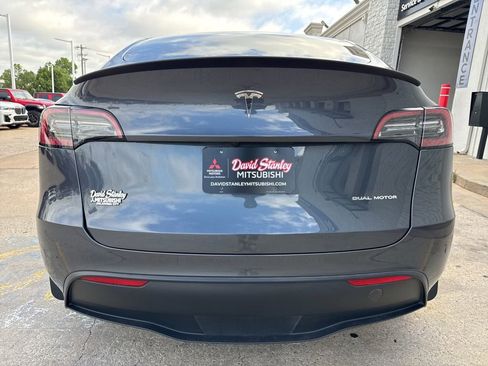 Used 2023 Tesla Model Y Performance AWD/4WD image 5