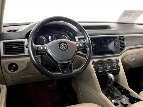 Used 2018 Volkswagen Atlas SE AWD/4WD image 4