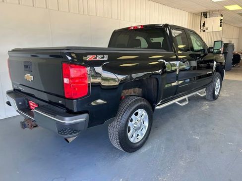 Used 2015 Chevrolet Silverado 2500 LT w/ LT Convenience Package AWD/4WD image 3