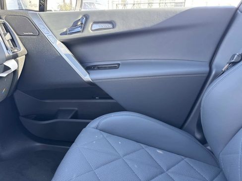New 2026 BMW iX xDrive45 w/ M Sport Package image 22