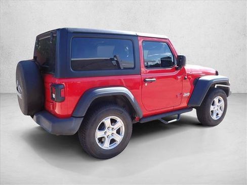 Used 2019 Jeep Wrangler Sport AWD/4WD image 4