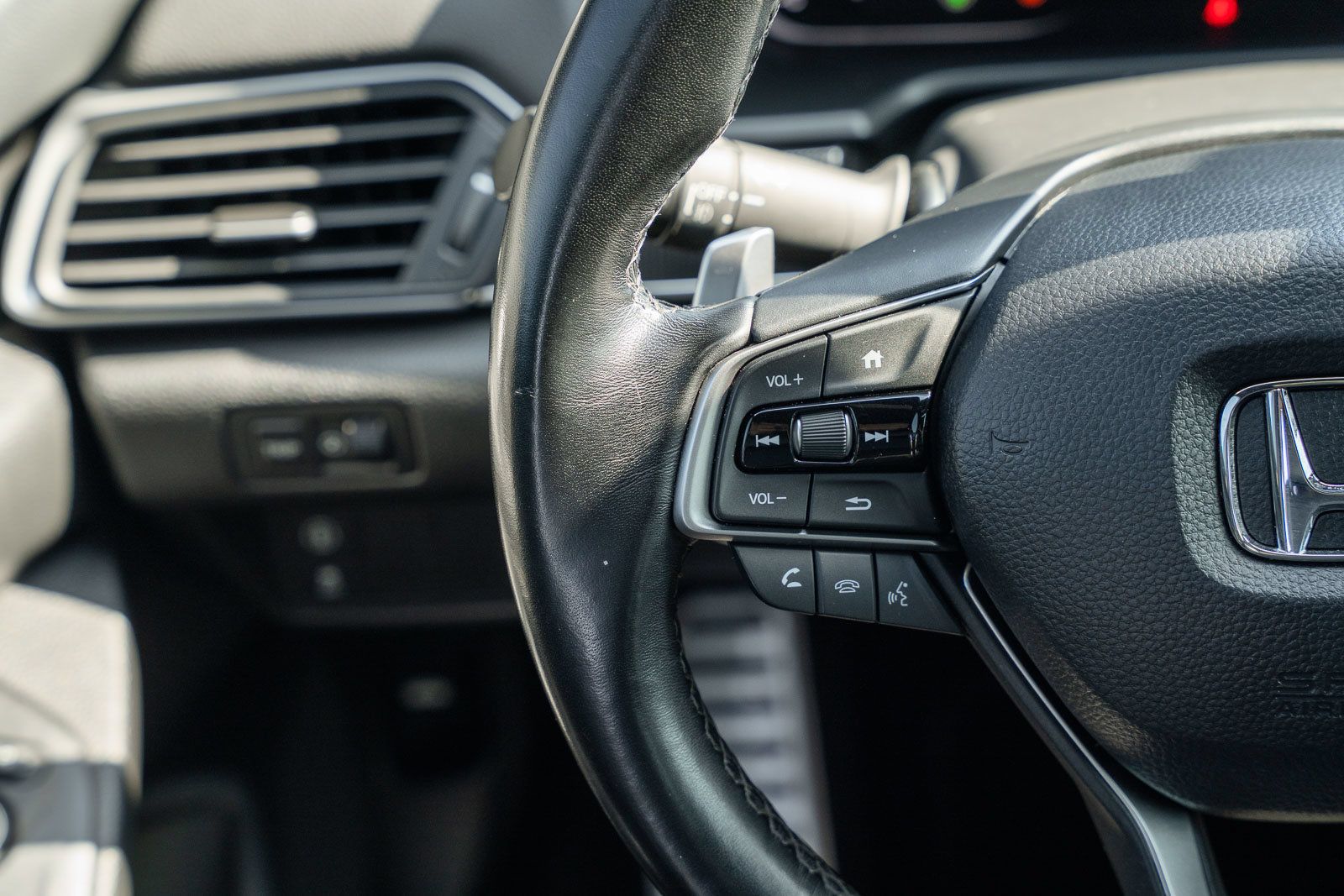 Used 2022 Honda Accord Sport image 28