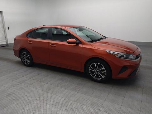 Used 2024 Kia Forte LXS FWD image 11