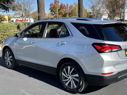 Used 2022 Chevrolet Equinox Premier image 50