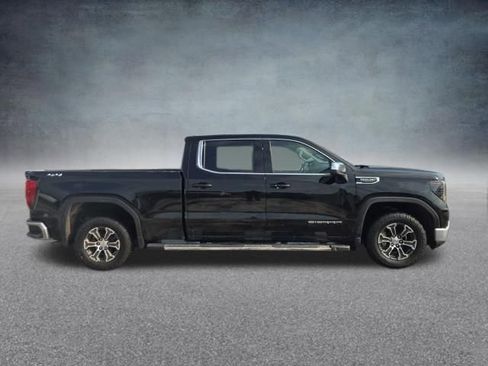 Used 2024 GMC Sierra 1500 SLE w/ Preferred Package image 10