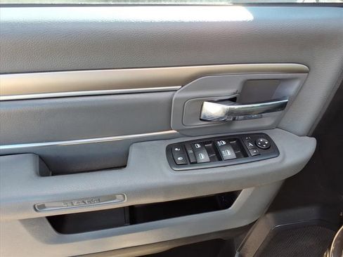 Used 2016 RAM 1500 Big Horn image 17