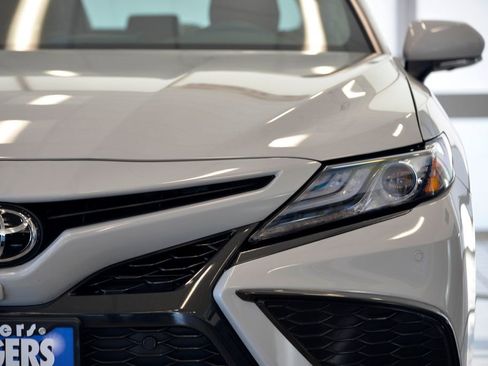 Used 2024 Toyota Camry XSE w/ Navigation Package FWD image 11
