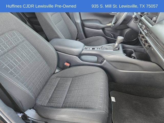 Used 2024 Honda HR-V LX image 16