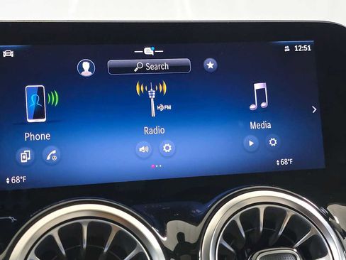 Certified 2026 Mercedes-Benz GLA 250 4MATIC image 31