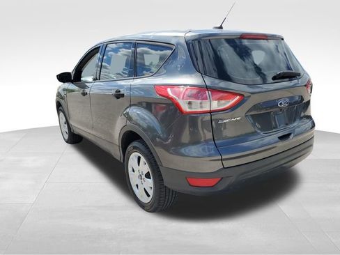 Used 2016 Ford Escape S FWD image 6