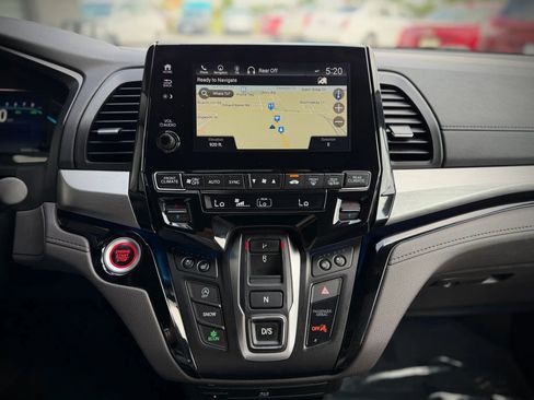 Used 2018 Honda Odyssey Elite image 19