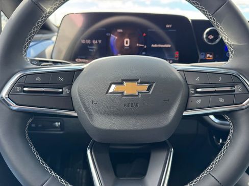 New 2026 Chevrolet Equinox EV LT w/ Convenience Package II FWD image 20