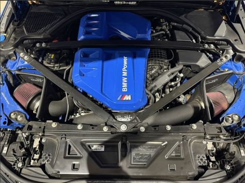 Used 2021 BMW M3 w/ M Carbon Exterior Package RWD image 7