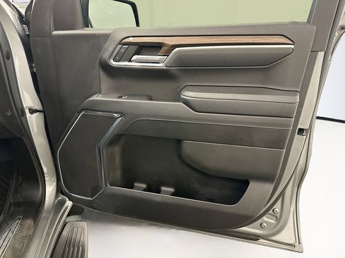 Used 2023 Chevrolet Silverado 1500 LT image 33