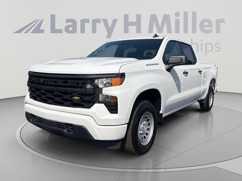 Used 2022 Chevrolet Silverado 1500 Custom AWD/4WD image 1