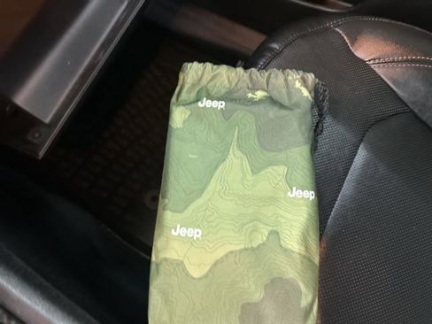 Used 2022 Jeep Compass Limited w/ Elite Group image 32