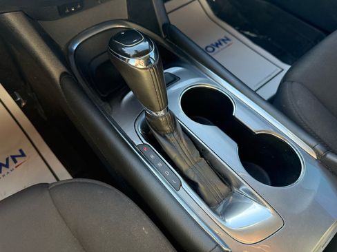 Used 2018 Chevrolet Malibu LT image 23