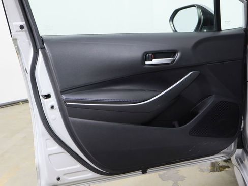 Used 2020 Toyota Corolla SE image 18