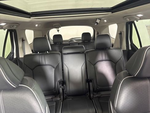 Used 2023 Honda Pilot Elite image 14