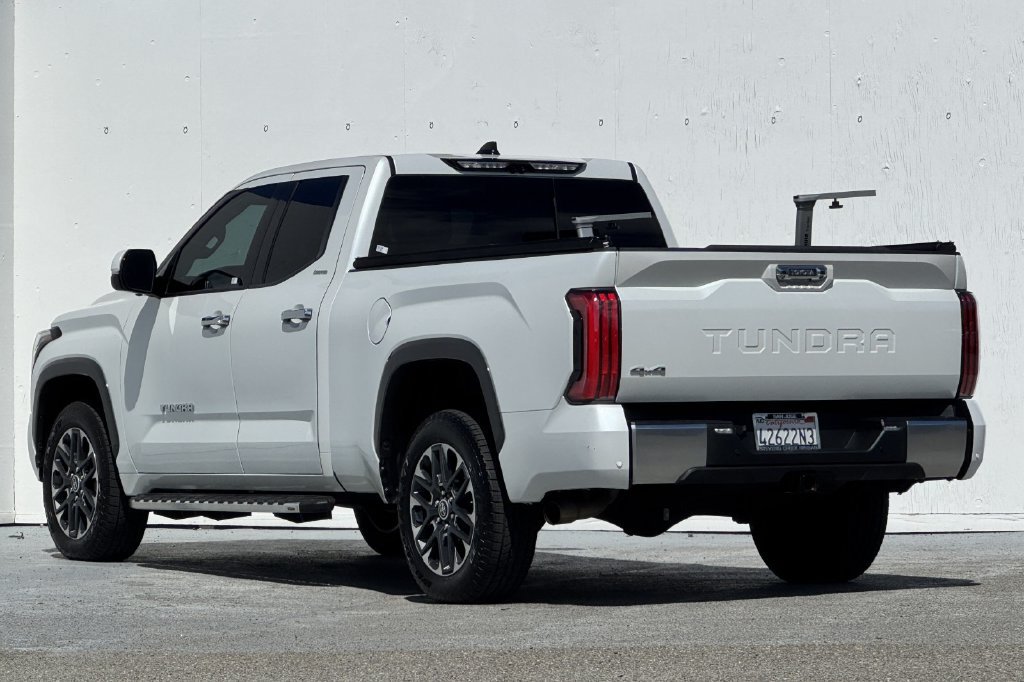 Used 2022 Toyota Tundra Limited AWD/4WD image 5